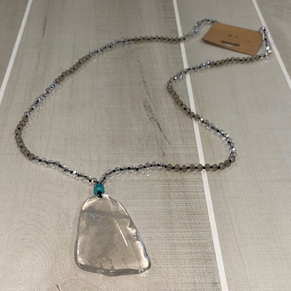Fashion Jewelry Silver and Turquoise Necklace